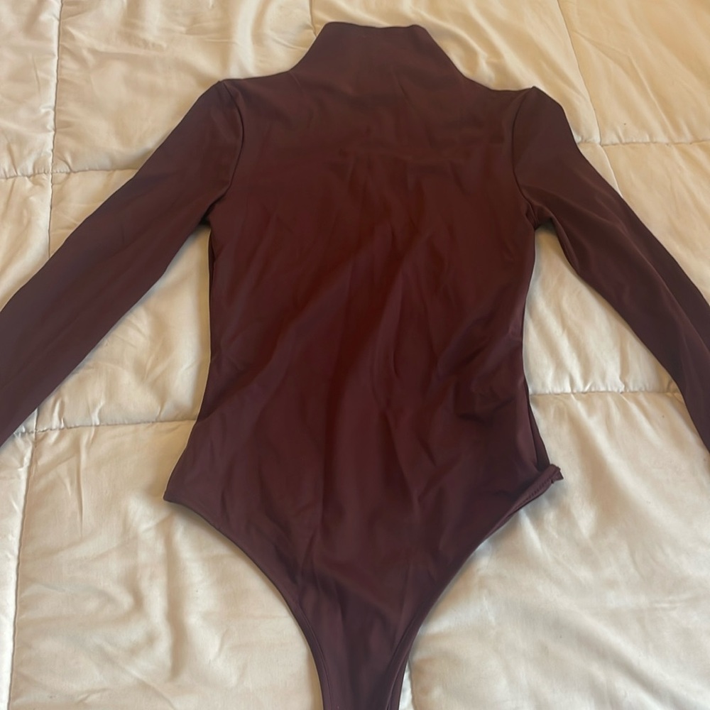 burgundy bodysuit new small